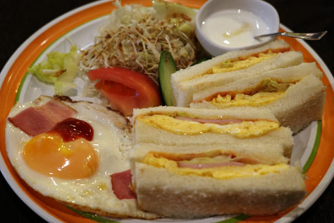 キャビン - 西宮（阪神）/喫茶店 | 食べログ