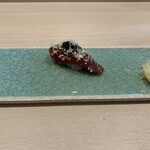 鮨 たくつ - マグロとオリーブ山わさび