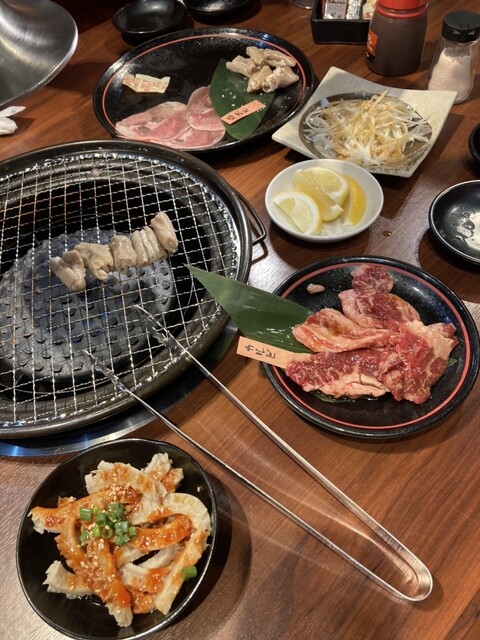 Hirakata Ikenomiya Sakaba Jonetsu Horumon