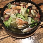 Bistro TATSU - エビとタコのアヒージョ（2人前）