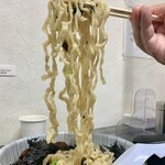 らー麺　Do・Ni・Bo - ビロビロ太麺をリフトUP⤴️