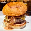 UMAMI BURGER - アルティメット・ベーコン・バーガー
Ultimate Bacon Burger