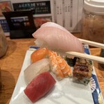 姫すし - ハマチ