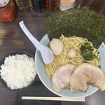 横浜家系ラーメン 魂心家 - 