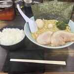 横浜家系ラーメン 魂心家 - 
