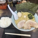 横浜家系ラーメン 魂心家 - 