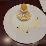 コロンバン 原宿サロン - モンブランです。