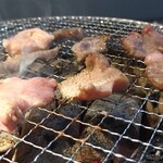 炭と肉。 - 