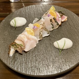 フィッシュタヴェルナサンボ_0