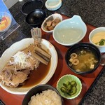 生簀屋 海 - 煮魚御膳
