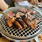 焼肉ホルモン ざくろ - 