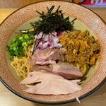 ISEEBISOBA ITO - ひやにぼまぜそば(並) 950円