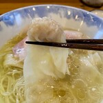 Ramen FeeL - チュルチュルの雲呑