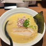 濃厚鶏そば シロトリコ - 