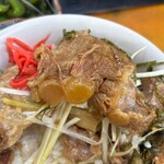 ラーメンショップ - 骨も柔らかくてウンマイ