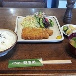 Waraji - 上ロースかつ定食 1370円