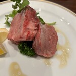 肉のすずき - 特タン！