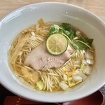 南部屋路ばた 盛岡市上太田店 - 鮮魚の塩そば900円