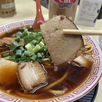 中華そば 麺屋7.5Hz - このパッサリチャーシューがおいしくて好き