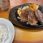 ステーキハウス 鉄板牧場 - 