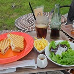 ファーマーズキッチンえいちのむら - 