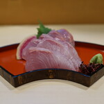 田舎の味と旨い酒 やまと - カンパチ