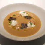 レフェルヴェソンス - セップ茸とジャガイモの軽いスープ、鯖のグリエ、山岳チーズ、リードボー、百合根、ネピテッラの葉