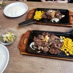 ビーフインパクト - 肩ロース（180g＆250g）カットステーキランチ（税込1,386円＆1,925円）