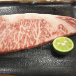 Hanakagari - 和牛サーロインステーキ　焼く前に見せてもらえます。（150～200ｇ)