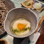 夢創庵 - つけとろそばのとろろ。黄身がのってました。