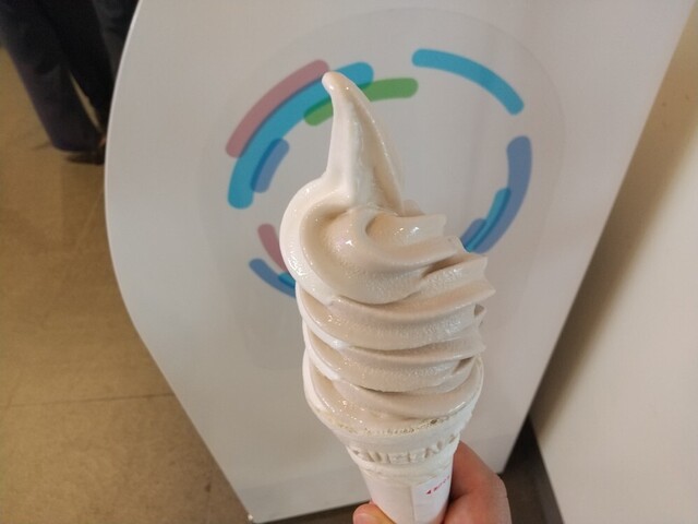 東毛酪農 63℃ （トウモウラクノウロクジュウサンド） - 押上