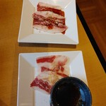 焼肉きんぐ - 【国産牛】特選カルビ(タレ、わさび醤油)