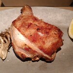Osteria IL VIAGGIO - 奥の都どり　骨付きもも肉