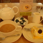 アフタヌーンティー ティールーム - パンプキンショートケーキ