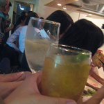 hayari - ティーモヒートと自家製白サングリア