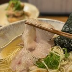 ジャパニーズ ラーメン 五感 - 