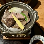 鶴鳴館 松坂屋本店 - 牛肉焼き。いい焼き加減で美味しかった