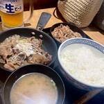吉野家 三ノ輪店 - 
