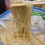 博多とんこつ 天神旗 - 本博多 麺リフト