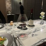 ドミニク・ブシェ トーキョー - 