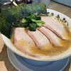 ラーメン 野良裏家