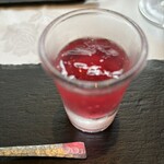 ラ・ブランシュ - 赤紫蘇のジュレ