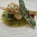 ラ・ブランシュ - スズキ胡瓜ソース