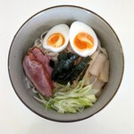 イオン - 料理写真:『ミツカン』製 中華蕎麦『とみ田』監修 ”濃厚 豚骨魚介まぜ麺の素”：うどんバージョン