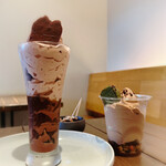 ジャラク コーヒー&カカオ - カカオパフェ・カカオボウル