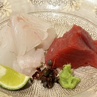 炭火割烹 庵 - ぷりっぷりが自慢の鮃と濃厚マグロ赤身♪