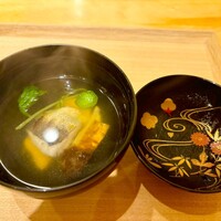 炭火割烹 庵 - 鱧と松茸の吸い物