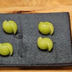 練馬 鳥長 新潟 - 季節の甘味、シャインマスカット