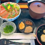 Toku Zou Maru Kinmedai no Eki Izu Kogen - 