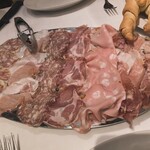 トレ ガッティ - 